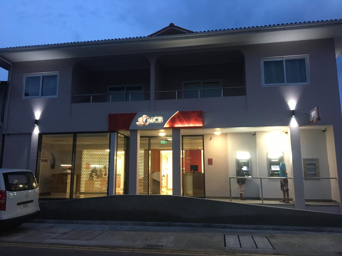 Shanaz Beachside Retreat Anse Royale Exterior photo